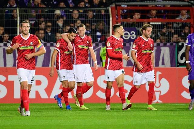 法甲晒梅西世界杯回应C罗：他在38度高温下踢球