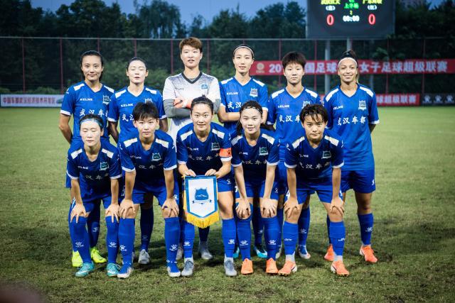 骑士擒公牛开季12连胜 文班34+12马刺大胜国王